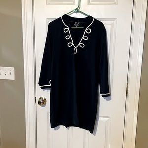 Vineyard Vines top/cover up XL